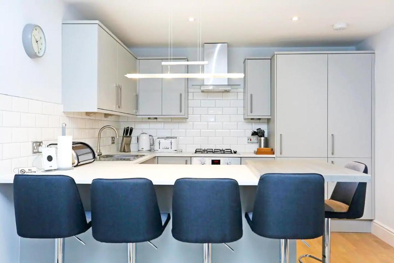 Modern 3 Bedroom Apartment, West End Edinburgh Bagian luar foto